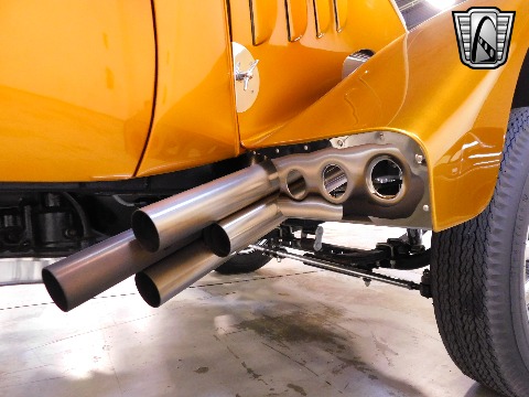 1933 Willys Coupe image 57