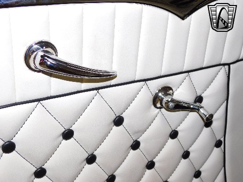 1933 Willys Coupe image 84