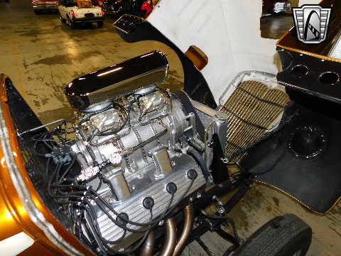 1933 Willys Coupe image 122