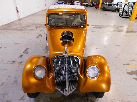 1933 Willys Coupe image 27
