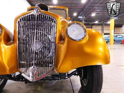 1933 Willys Coupe image 28