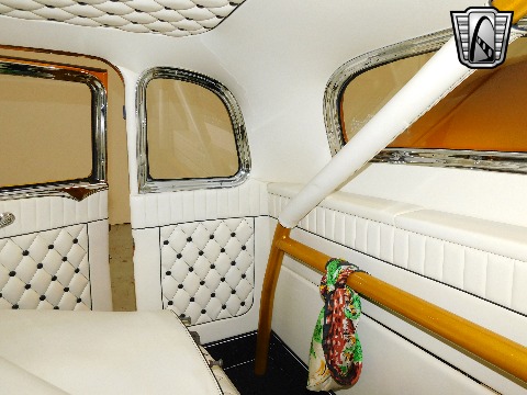 1933 Willys Coupe image 106