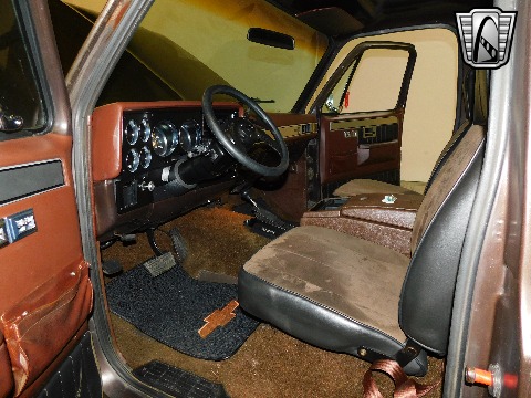 1985 Chevrolet K10 image 82
