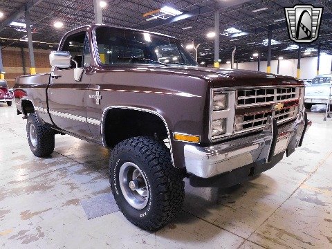 1985 Chevrolet K10 image 7