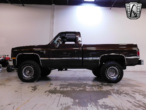 1985 Chevrolet K10 image 10