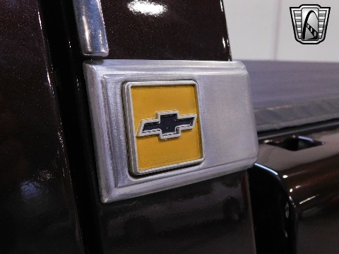 1985 Chevrolet K10 image 37