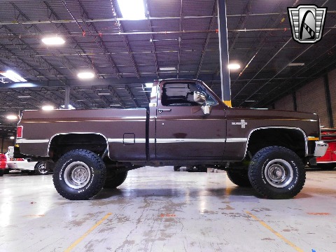 1985 Chevrolet K10 image 14