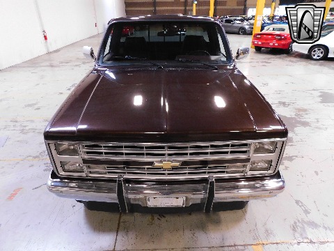 1985 Chevrolet K10 image 26