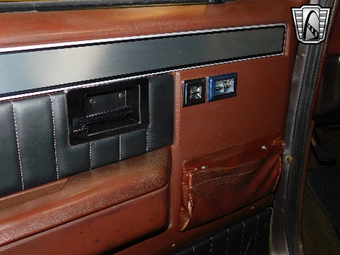 1985 Chevrolet K10 image 79