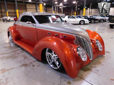 1939 Ford Cabriolet image 8