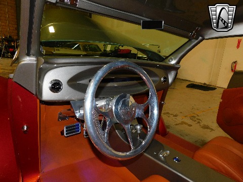 1939 Ford Cabriolet image 90