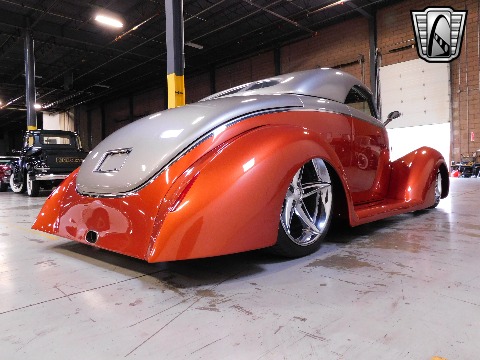 1939 Ford Cabriolet image 14