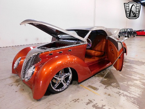 1939 Ford Cabriolet image 67