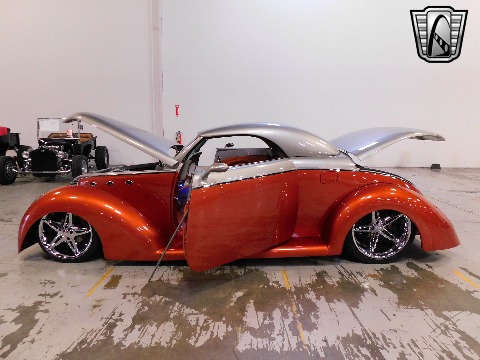 1939 Ford Cabriolet image 68