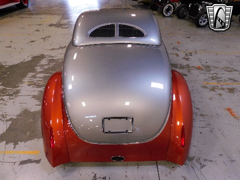1939 Ford Cabriolet image 22