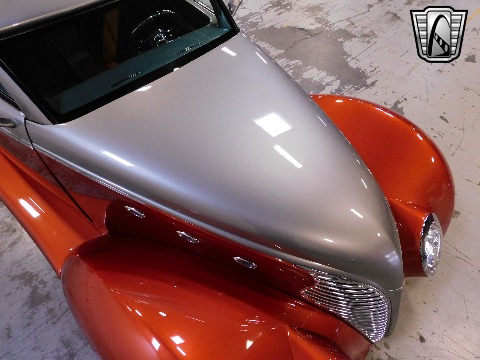 1939 Ford Cabriolet image 25