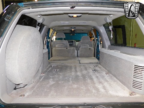 1995 Chevrolet Suburban image 83
