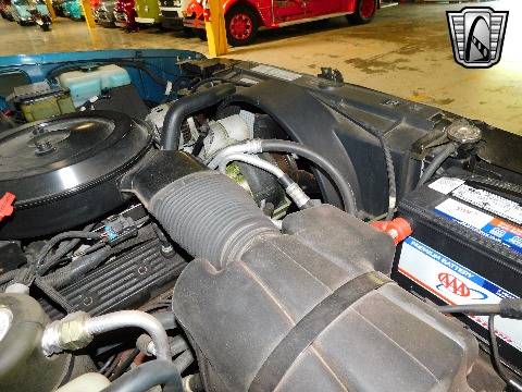 1995 Chevrolet Suburban image 145