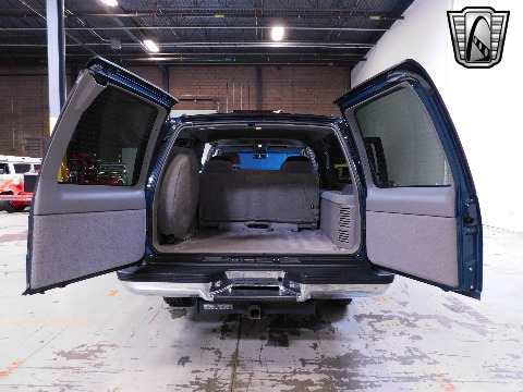 1995 Chevrolet Suburban image 74