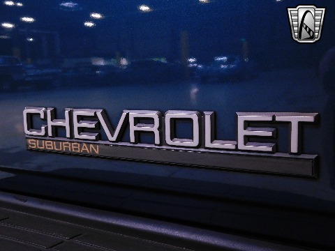 1995 Chevrolet Suburban image 50