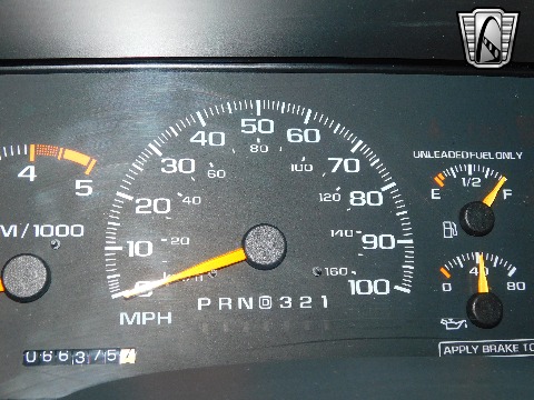 1995 Chevrolet Suburban image 102