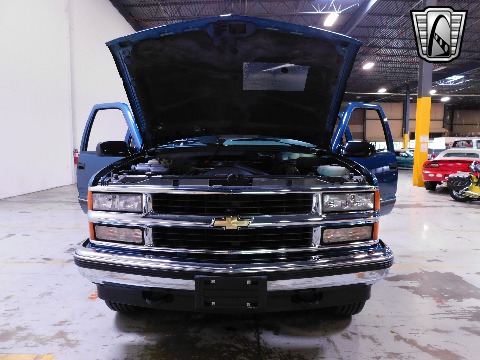 1995 Chevrolet Suburban image 78