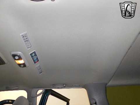 1995 Chevrolet Suburban image 130