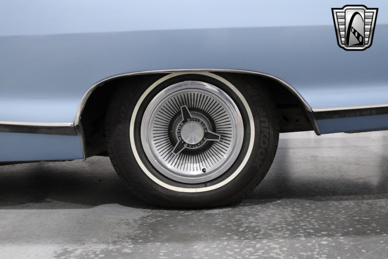 1965 Pontiac Catalina 74