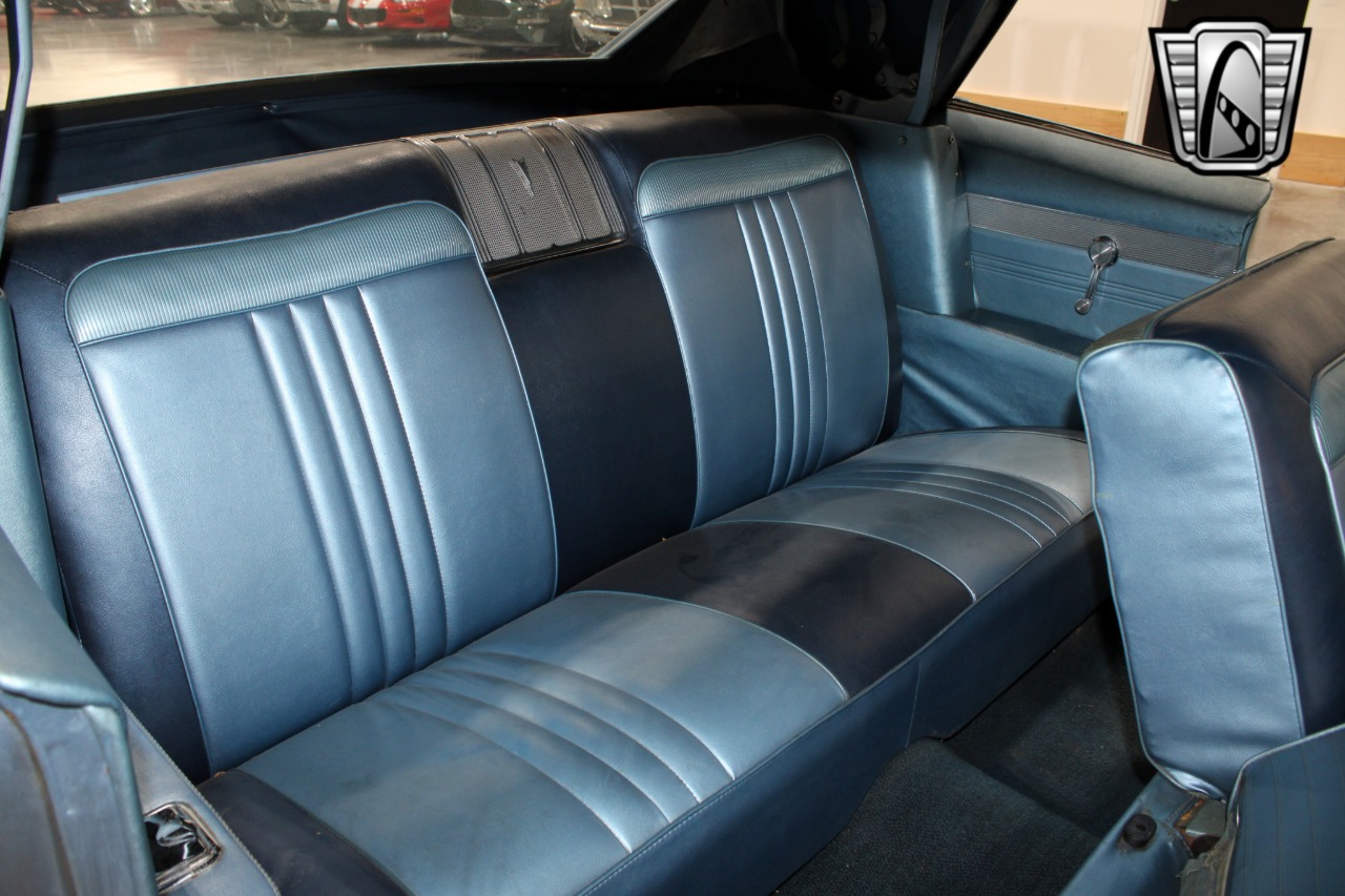 1965 Pontiac Catalina 25