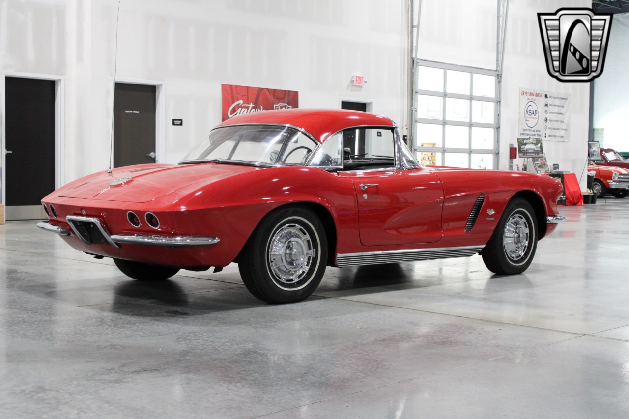 1962 Chevrolet Corvette 13