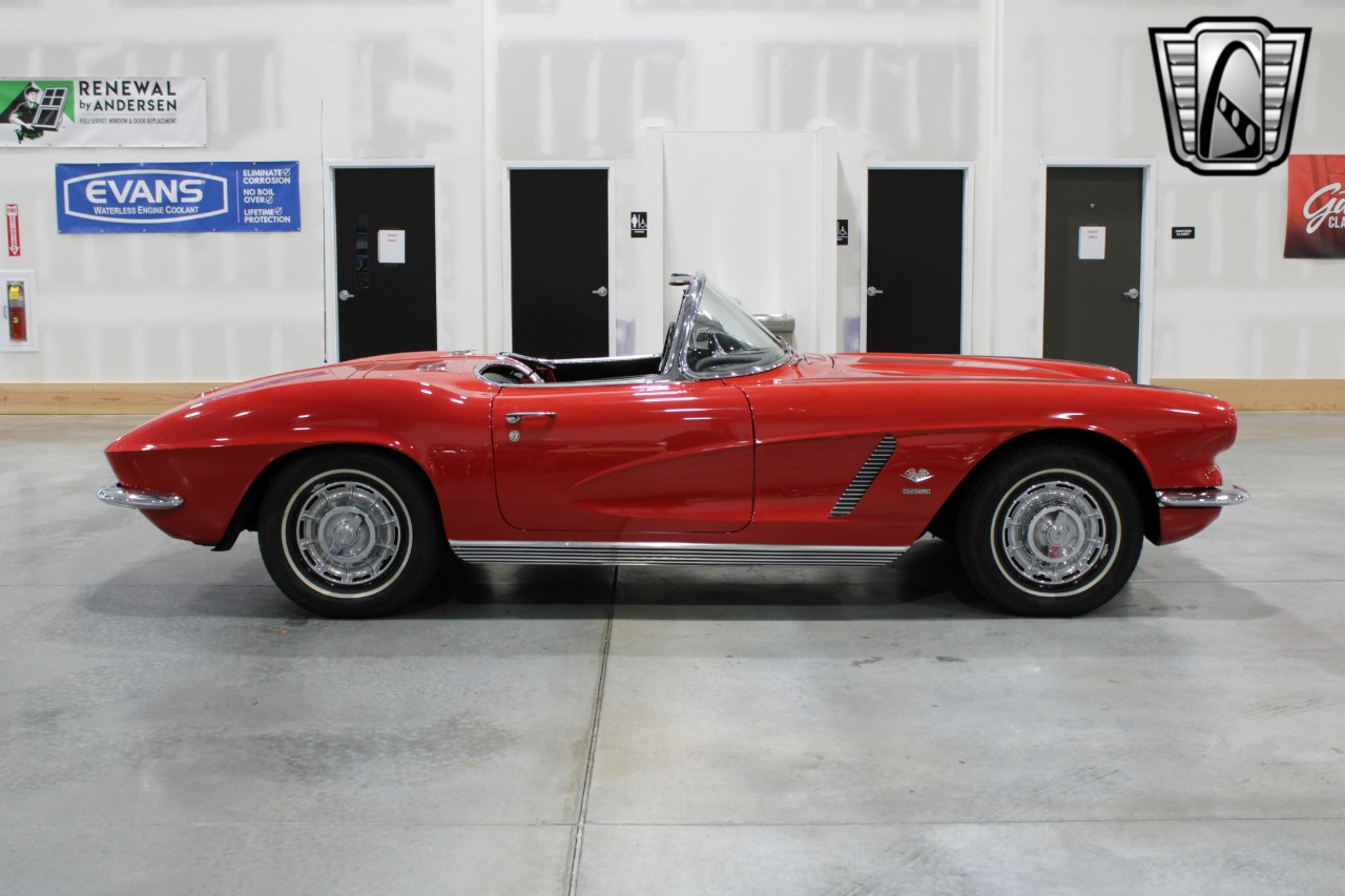 1962 Chevrolet Corvette 37