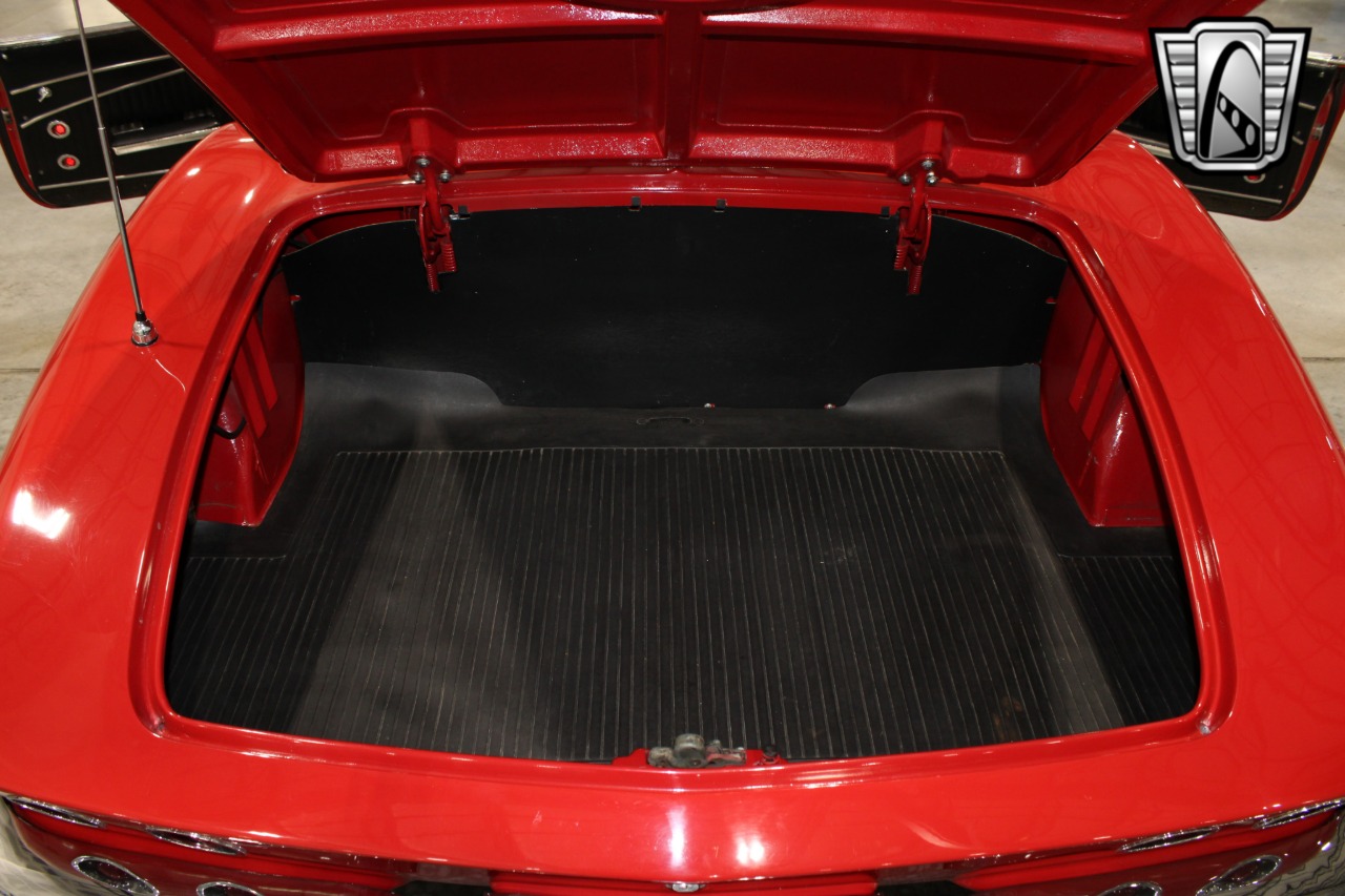 1962 Chevrolet Corvette 22