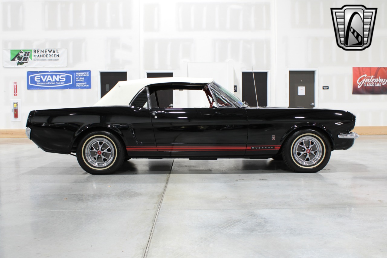 1965 Ford Mustang 46