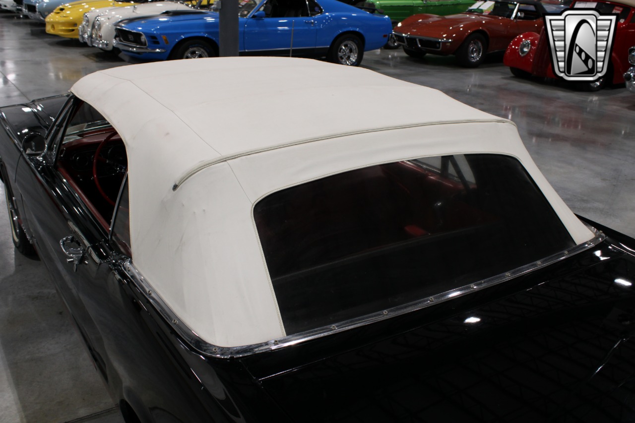1965 Ford Mustang 74