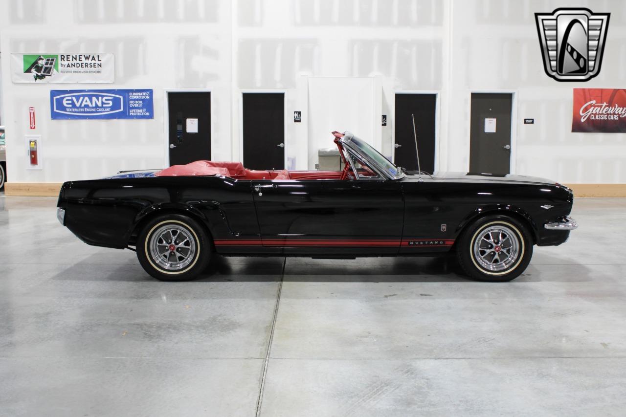 1965 Ford Mustang 33