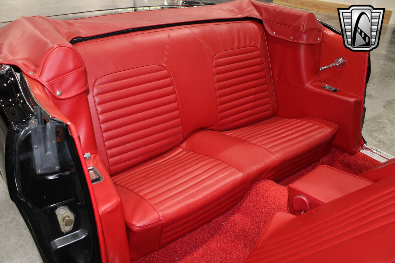 1965 Ford Mustang 25
