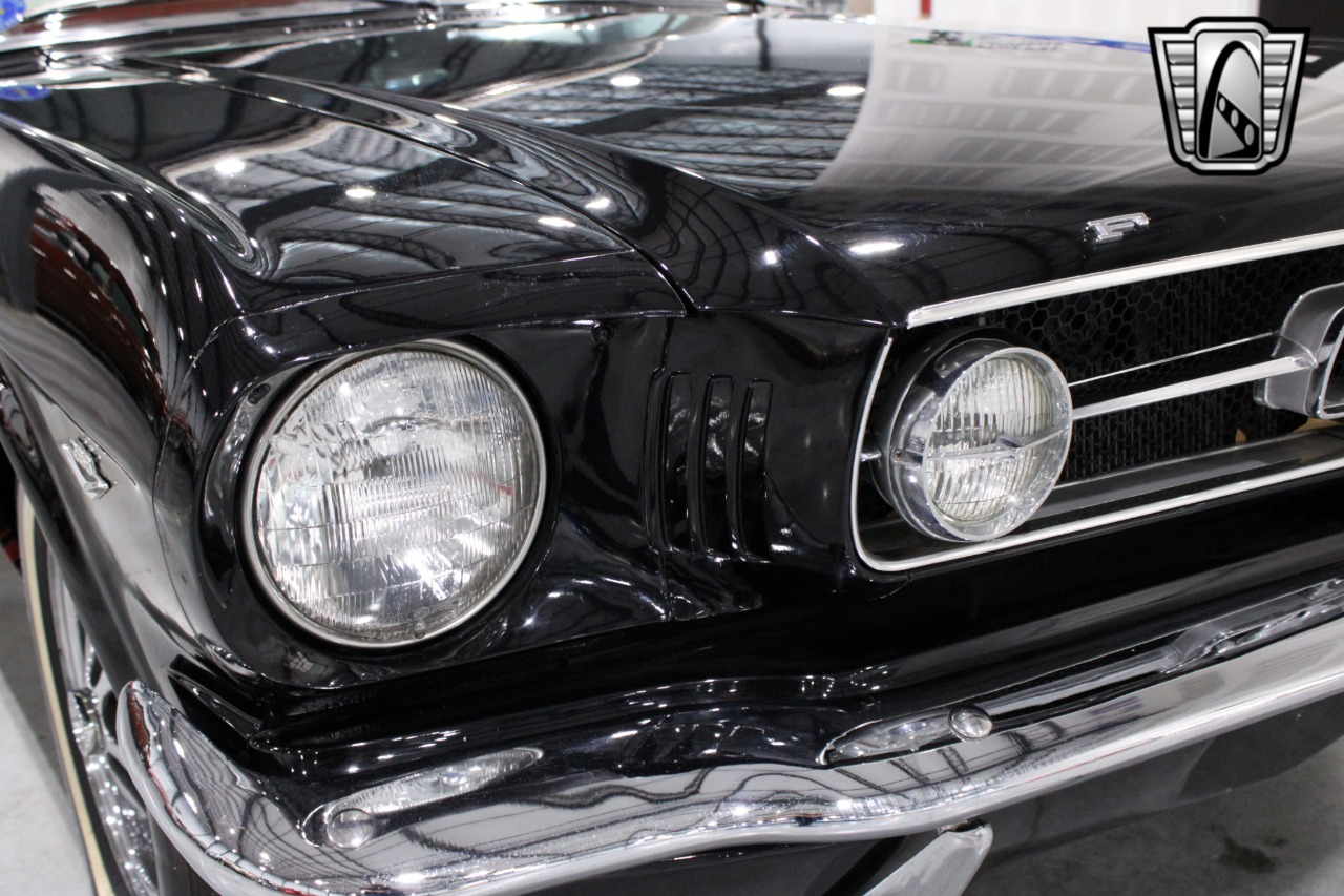 1965 Ford Mustang 90