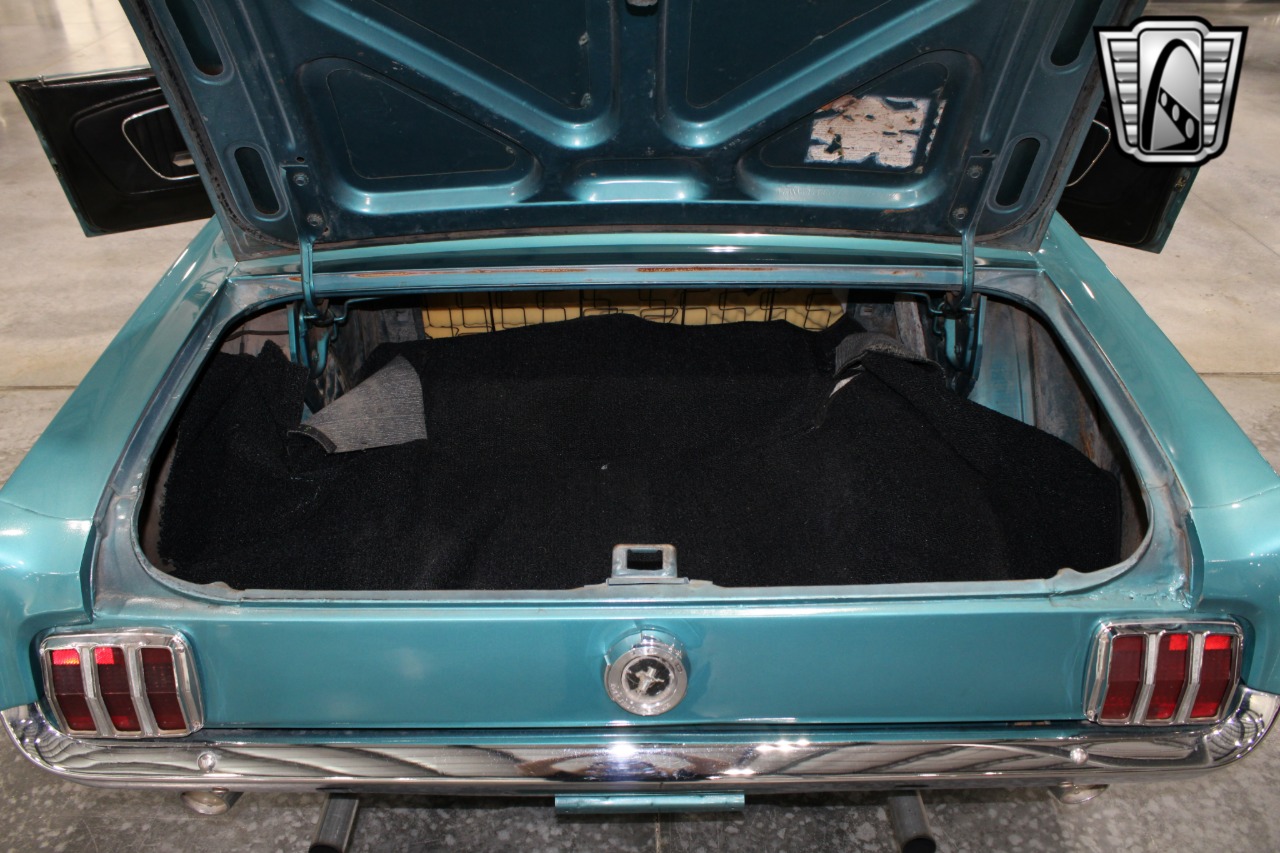 1965 Ford Mustang 22