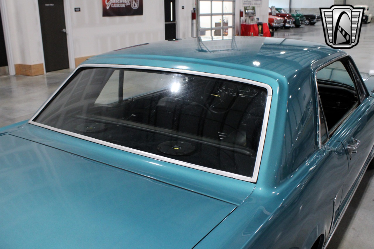 1965 Ford Mustang 71