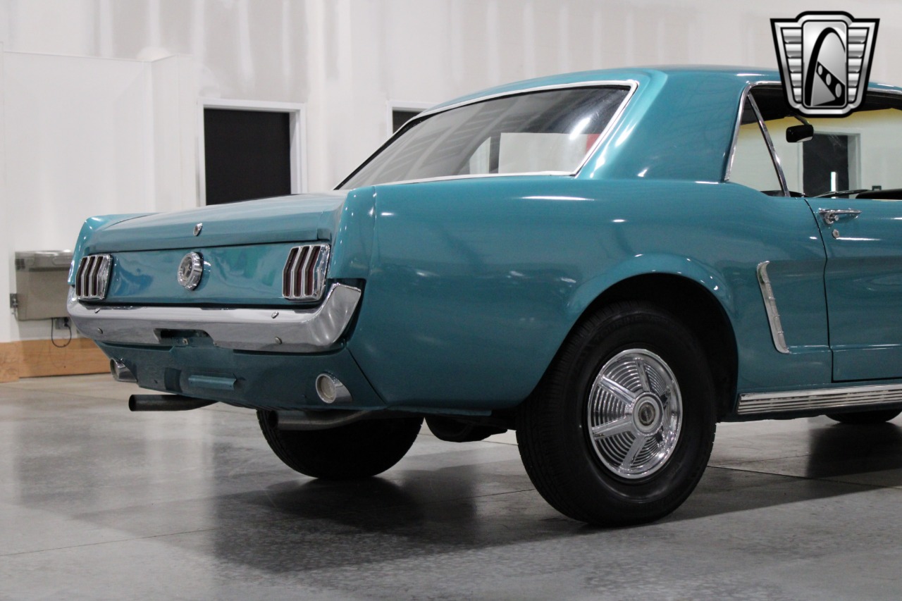 1965 Ford Mustang 74
