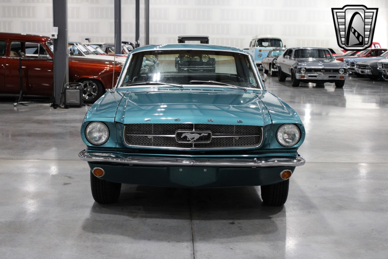 1965 Ford Mustang 38
