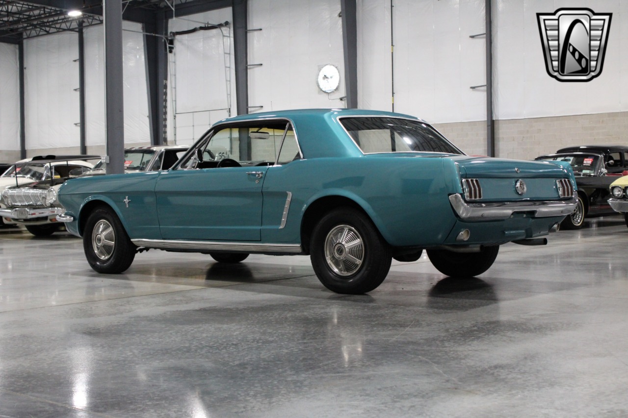 1965 Ford Mustang 40