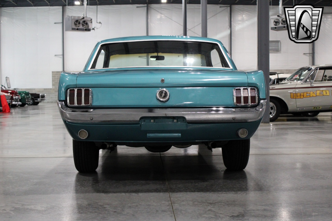 1965 Ford Mustang 41