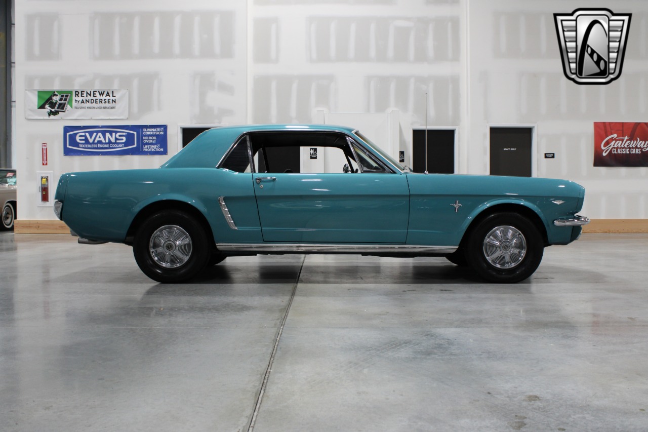 1965 Ford Mustang 42
