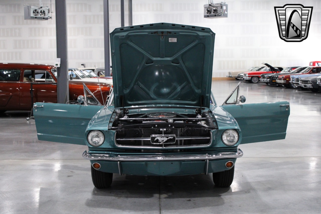 1965 Ford Mustang 21