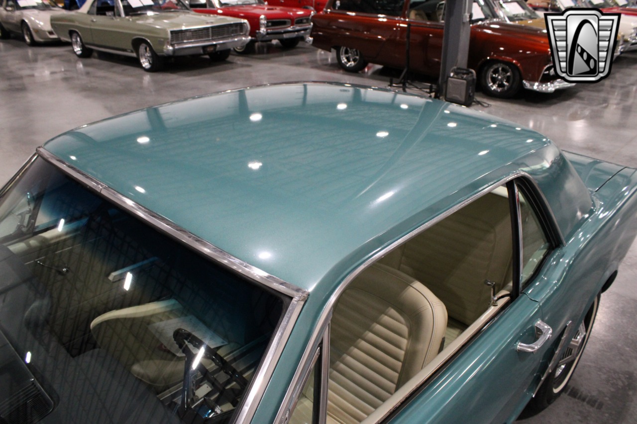 1965 Ford Mustang 46