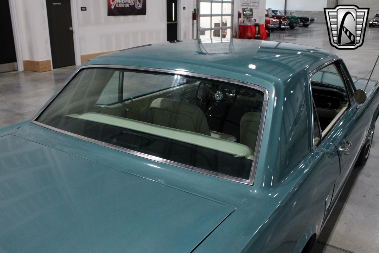 1965 Ford Mustang 71