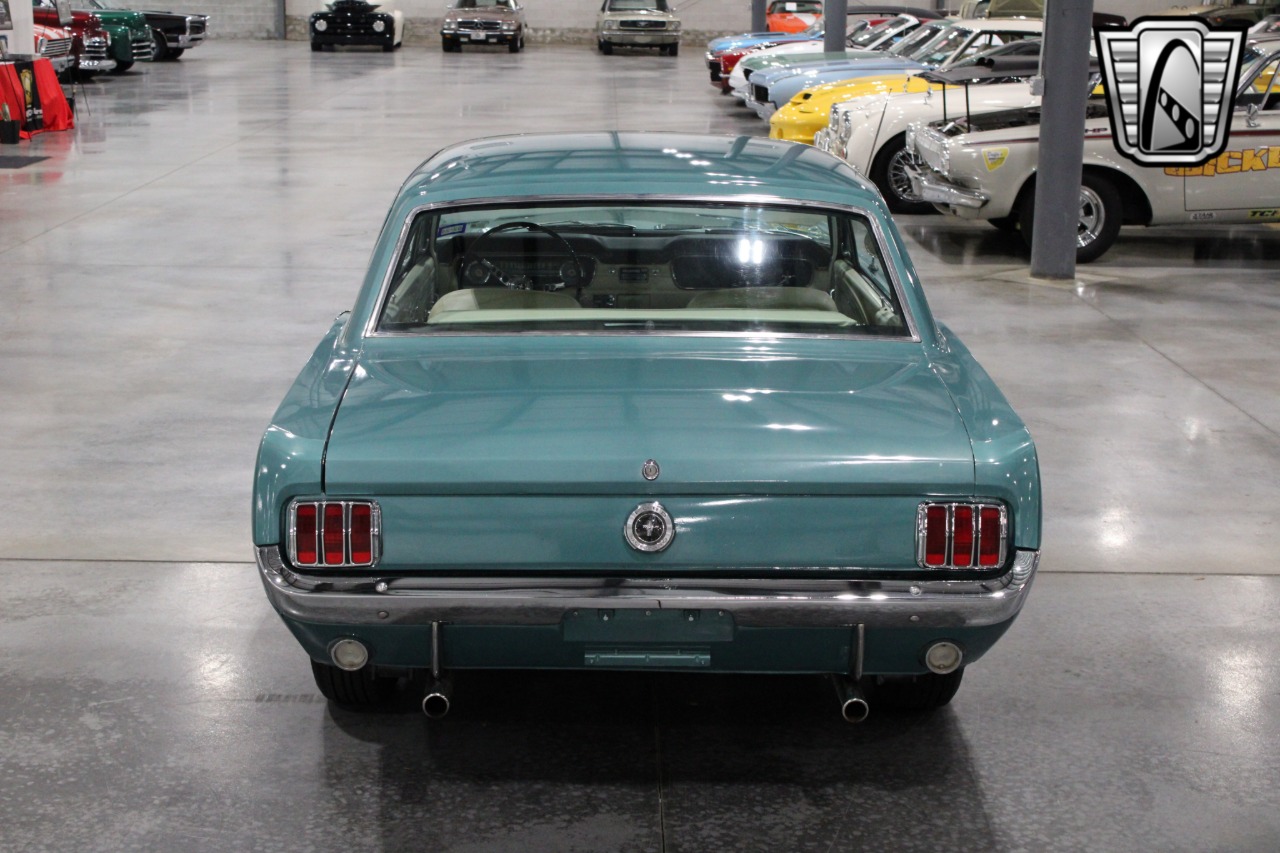 1965 Ford Mustang 48