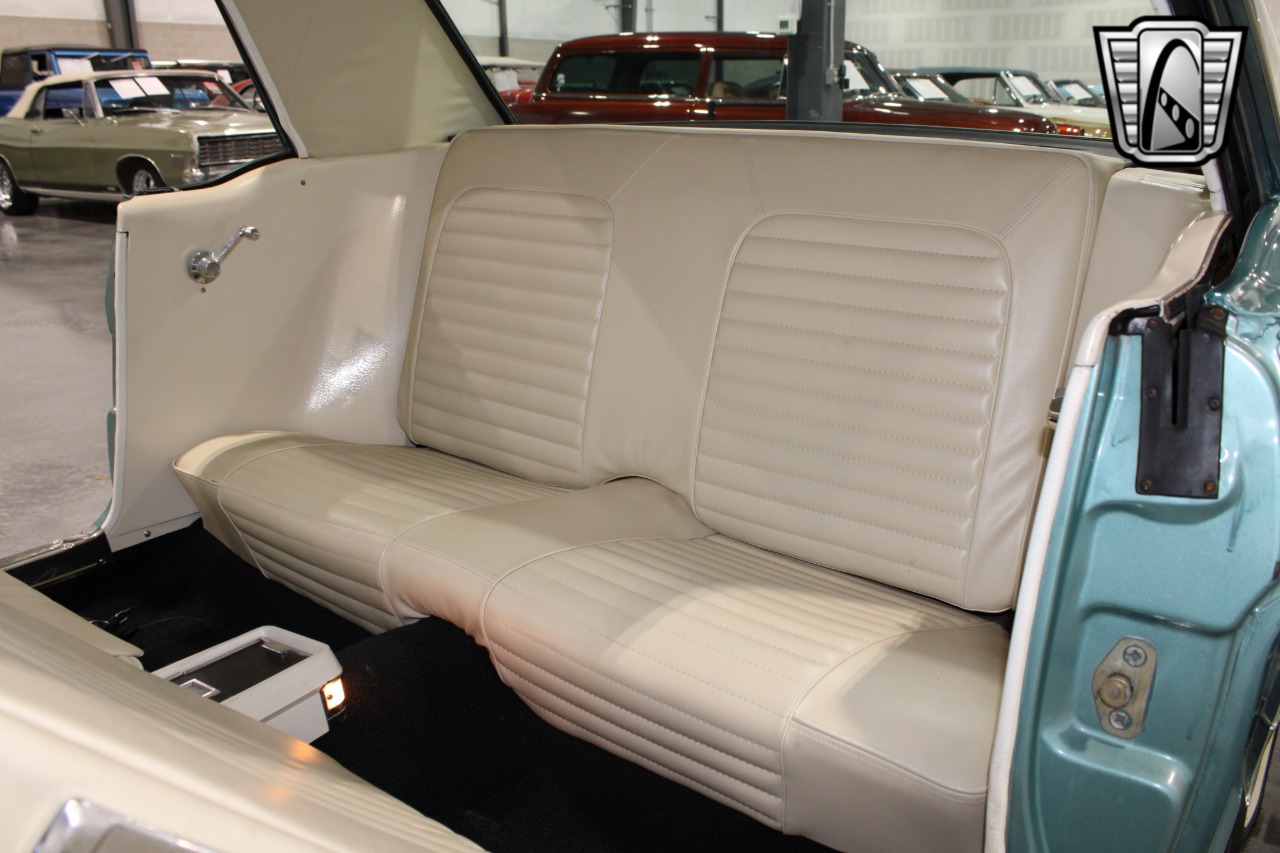 1965 Ford Mustang 8