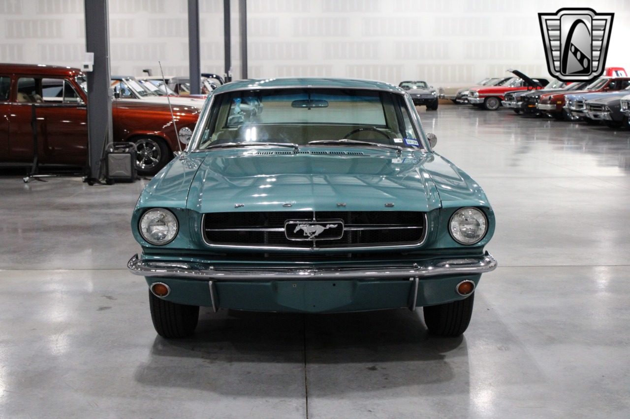 1965 Ford Mustang 38